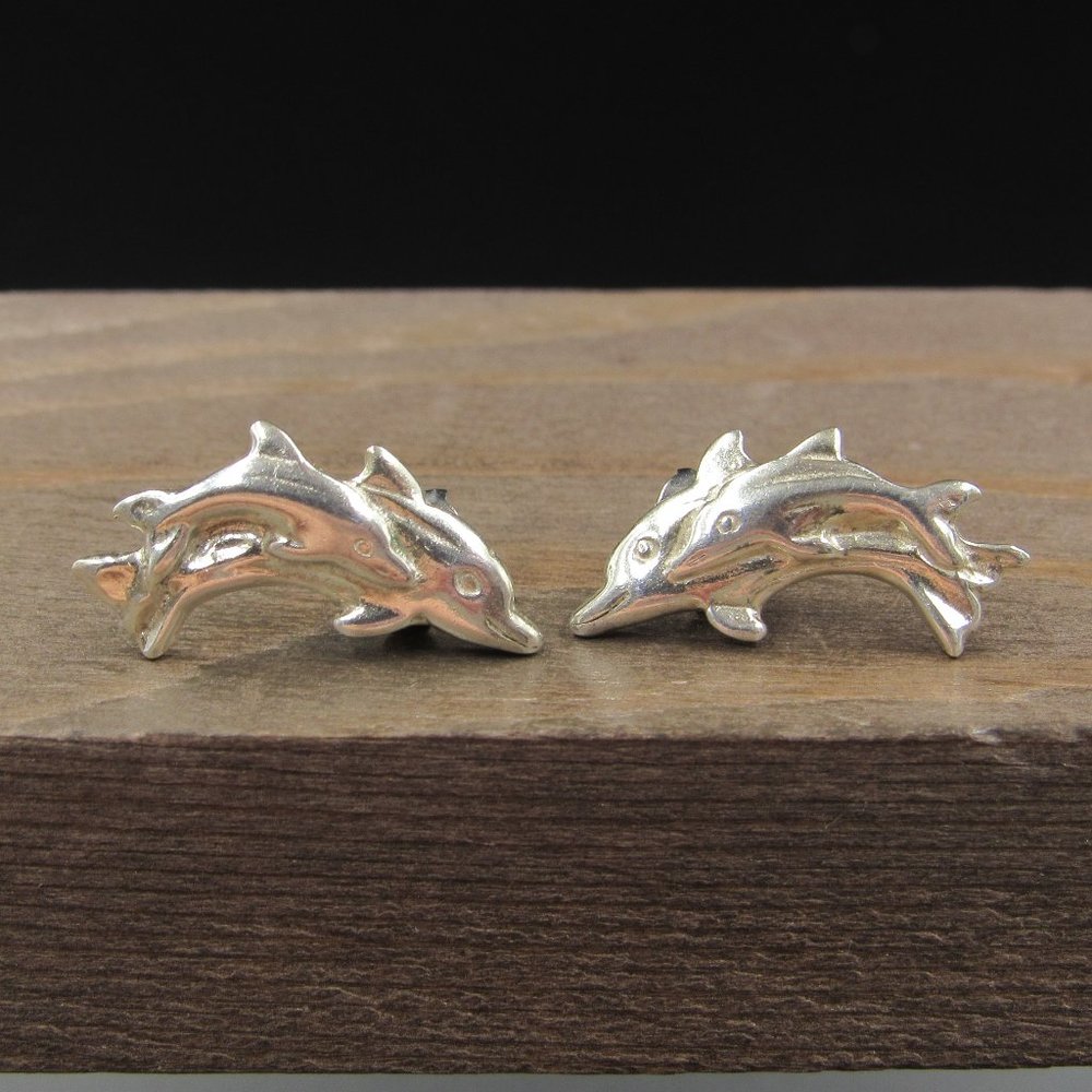 Sterling Silver Dolphin Family Stud Earrings Vintage - Picture 1 of 7